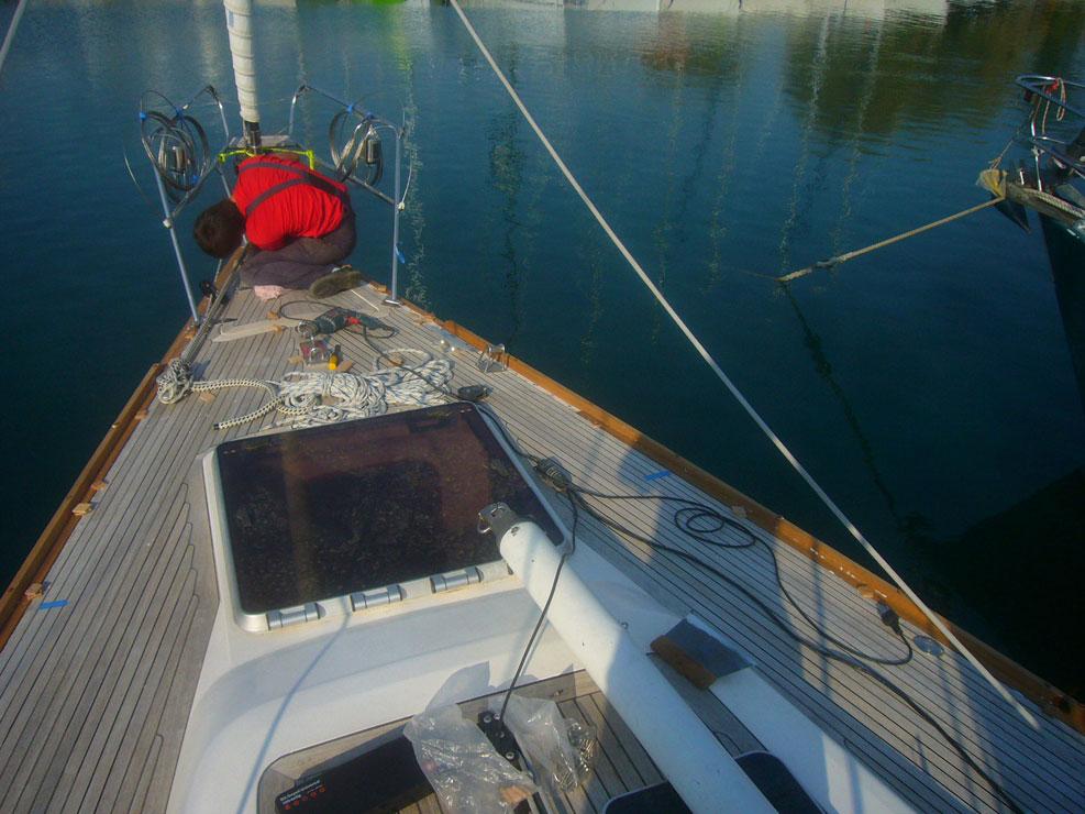 Ξυλουργικές εργασίες και επισκευές σε σκάφη και ιστιοπλοϊκά TeakWork.gr - Κατασκευή νέων κουπαστών σκάφους